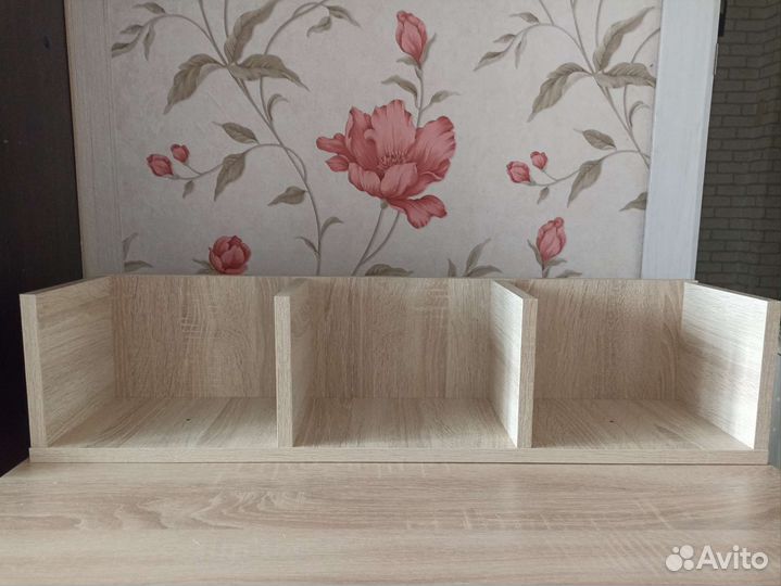 Полка настенная