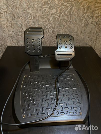 Игровой руль Thrustmaster Ferrari GT Experience