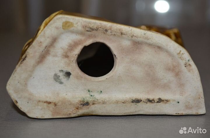 Фарфоровая статуэтка- влксм