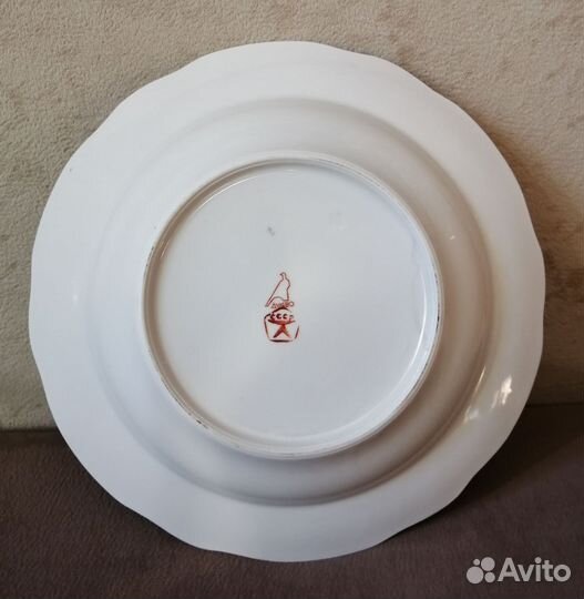 Тарелки суповые глубокие СССР