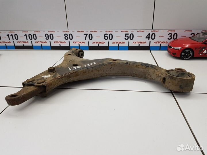 Рычаг подвески передний правый (Hyundai i30)