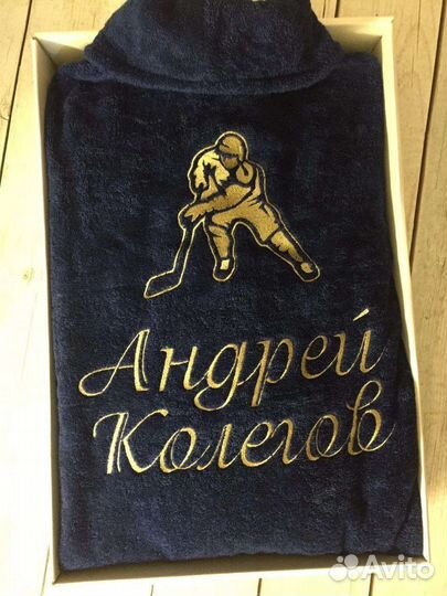 Халат с вышивкой