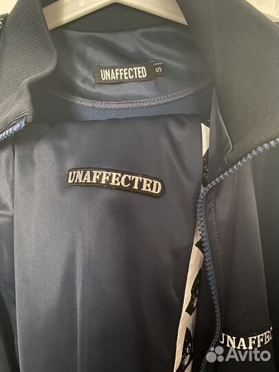 Спортивный костюм Unaffected
