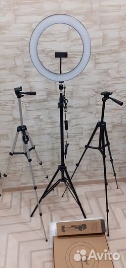 Кольцевая лампа 38см Professional LiveStrem Штатив