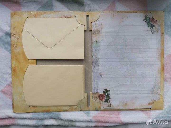 Аксессуар для праздников, конверты и арт бумага