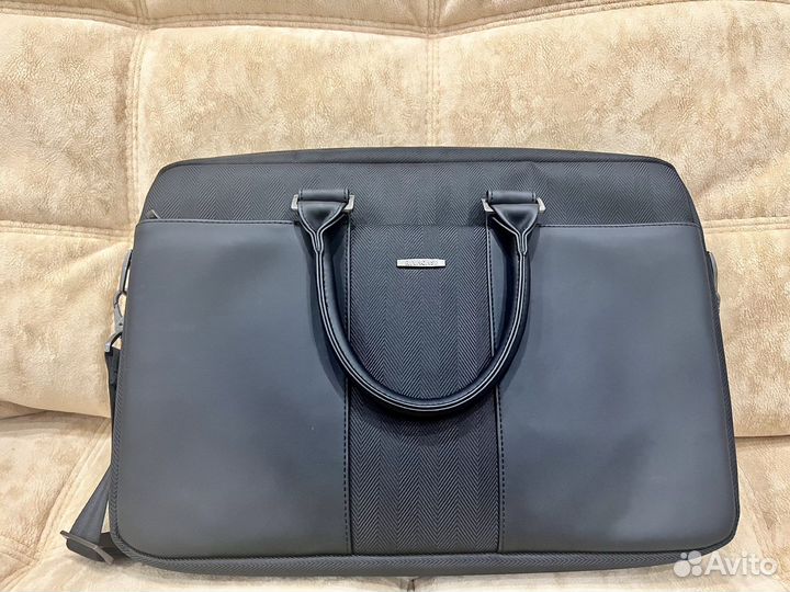 Сумка для ноутбука (новая) Rivacase