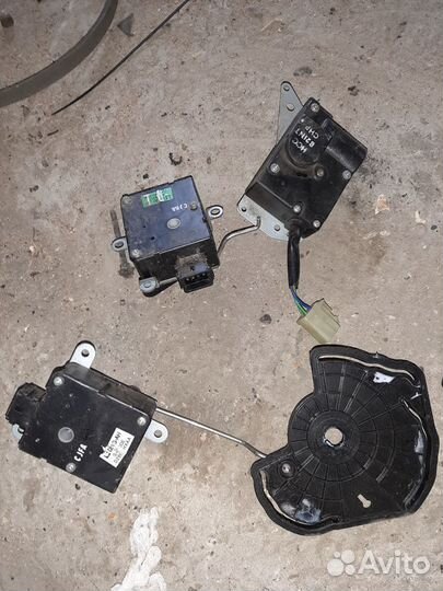 Моторчик заслонки печки Кия Спектра,Kia Spectra