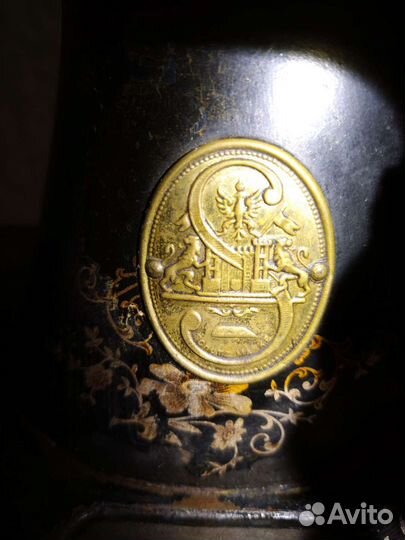 Швейная машинка сингер