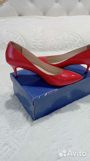 Туфли женские 38 размер, натуральный лак