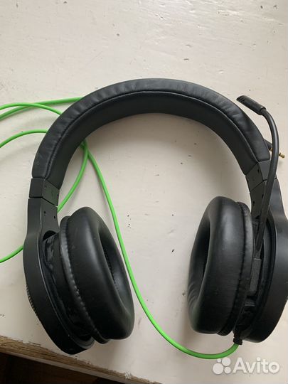 Игровые наушники razer