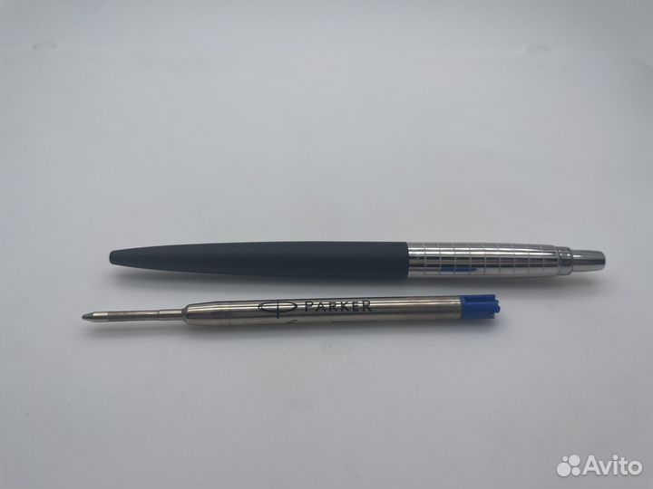 Шариковая ручка Parker Jotter Premium S0908860