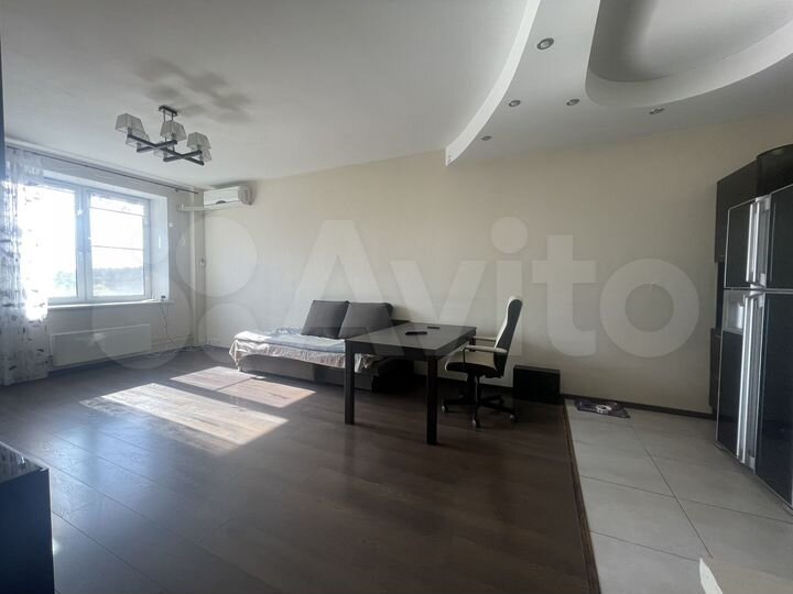 3-к. квартира, 81,4 м², 6/18 эт.