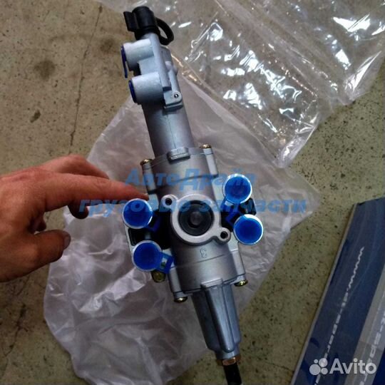 Регулятор тормозных сил для прицепов