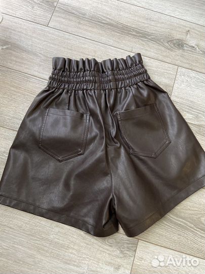 Шорты женские кожаные