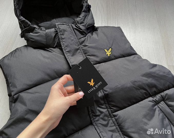 Жилетка lyle scott новая