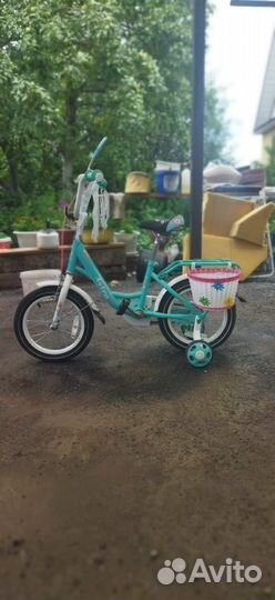 Продам трёхколёсный детский велосипед