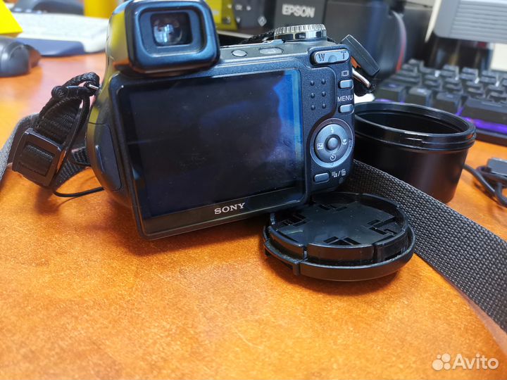 Sony Cyber Shot DSC-H5