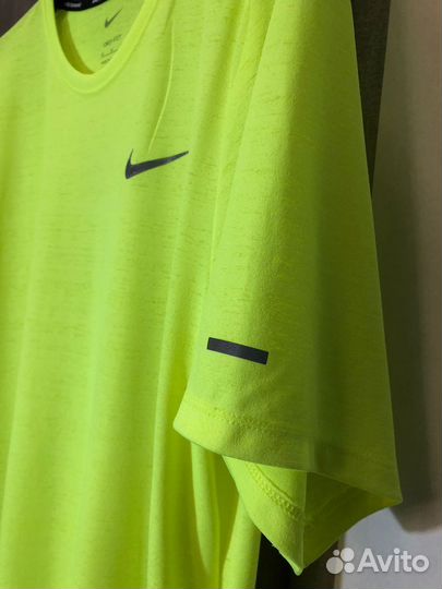 Футболка nike dri fit