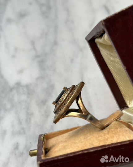 Перстень кольцо серебро агат фианиты