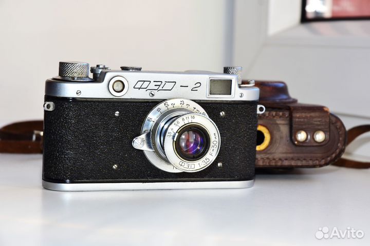 Фэд-2 Дзержинск Советский пленочный фотоаппарат