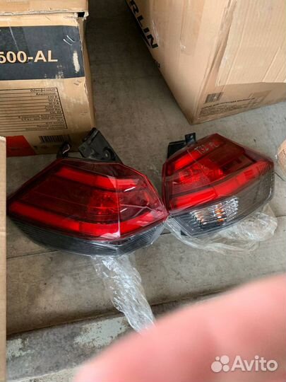 Комплект фонарей в крыло Nissan X-Trail T-32