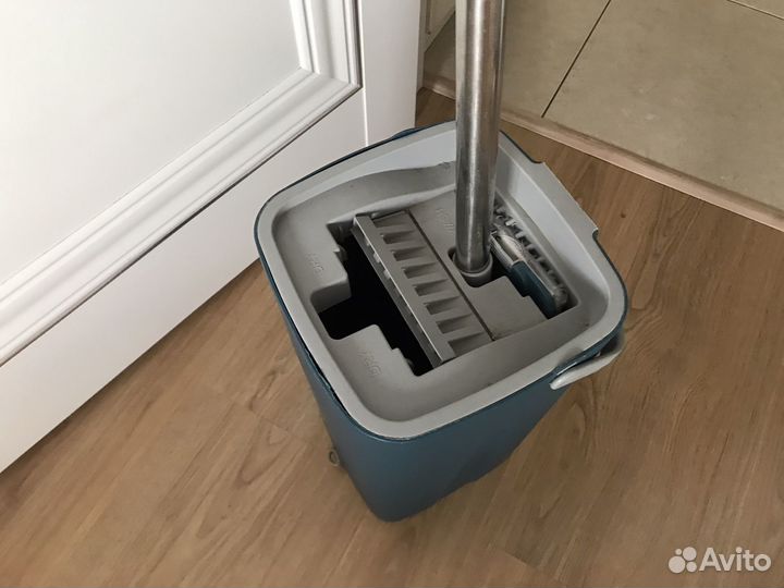 Швабра с ведром и отжимом