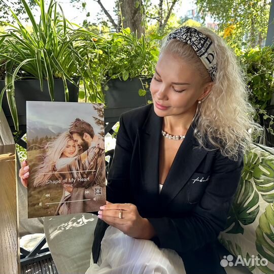 Подарок на День Рождения «wow»