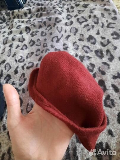 Берет и шапки женские