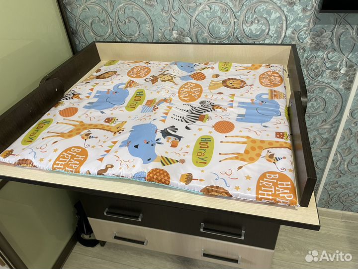 Пеленальный столик комод