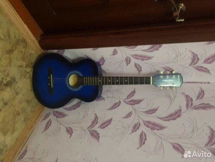 Классическая гитара шестиструнная бу
