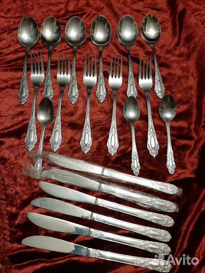 Набор столовых приборов