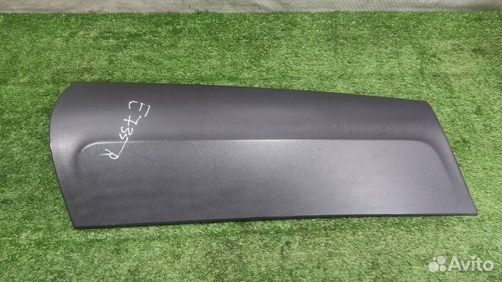 Накладка крыла заднего Land Rover Freelander 2 20