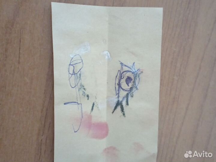 Картина средствами для макияжа