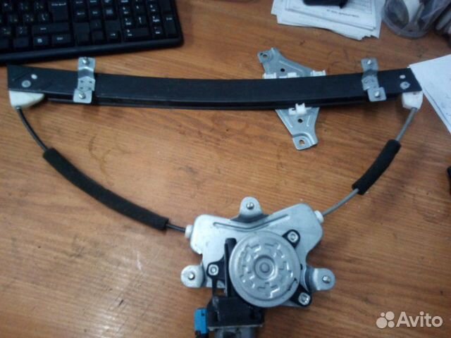 Стеклоподъемник передний правый Chevrolet Lacetti