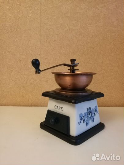 Кофемолка ручная