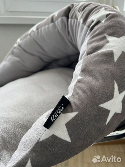 Лежанка для маленьких собак