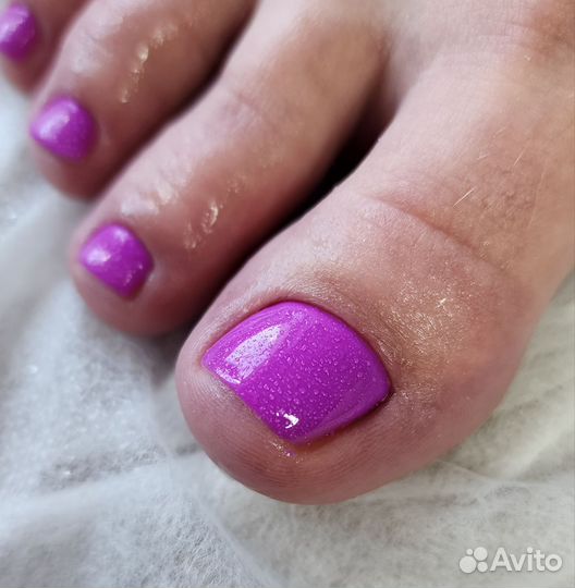 Маникюр педикюр