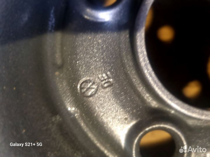 Диски Volkswagen(6,0X14/4x100/ET33/Ц. 57,1)