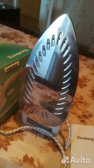 Утюг с паром, фирмы Elenberg, новый