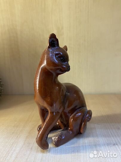 Фигурка кошка