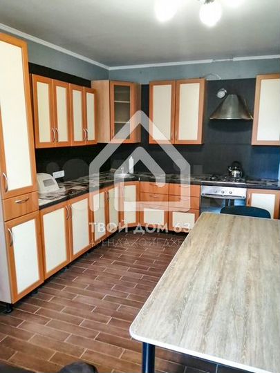 Коттедж 170 м² на участке 5 сот.