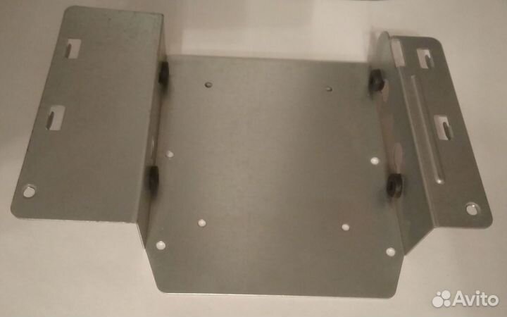 Металлический крепеж