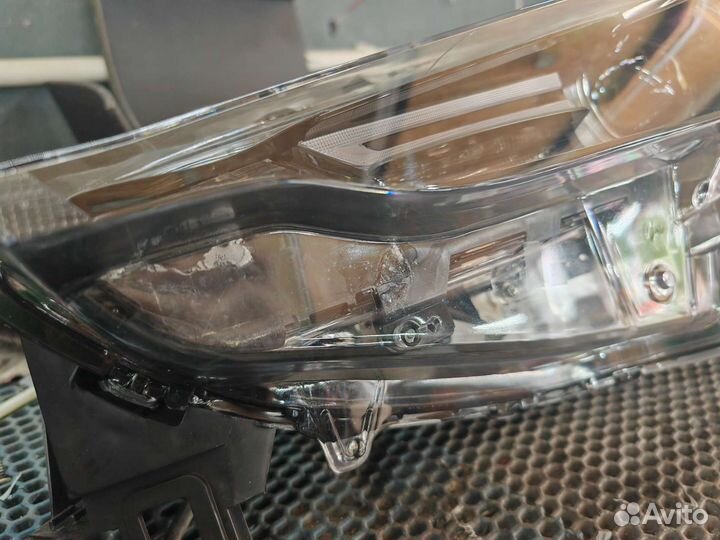Фара mazda KB8P51041H левая диодная