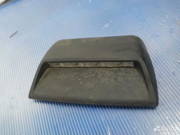 Стоп сигнал Toyota Camry 50