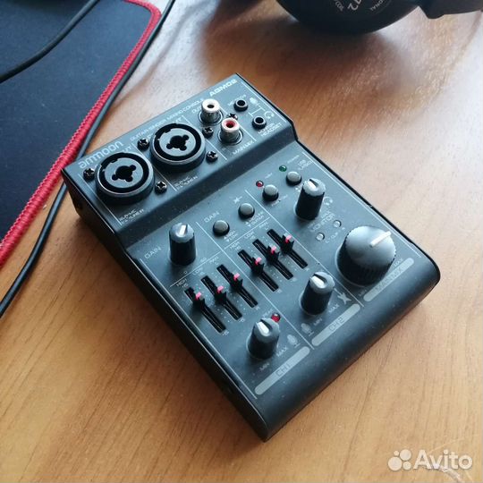 Микшерный пульт/внешняя звуковая карта
