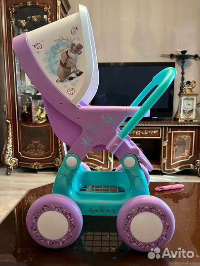 Коляска кукольная