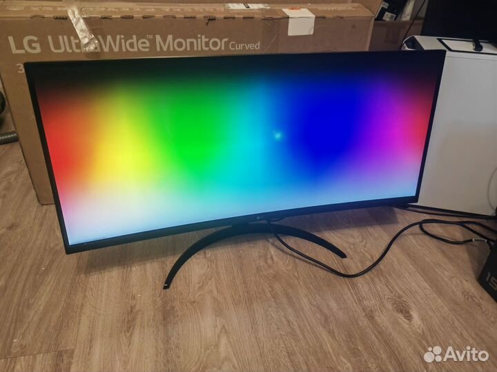 LG UltraWide 34WQ60C-B, 3440x1440, 60 Гц, IPS