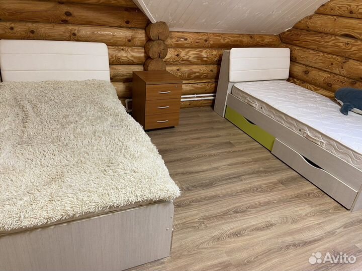 Детская кровать с матрасом