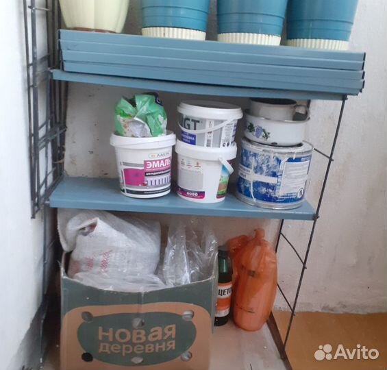 Настенный металлический стеллаж / этажерка со съем