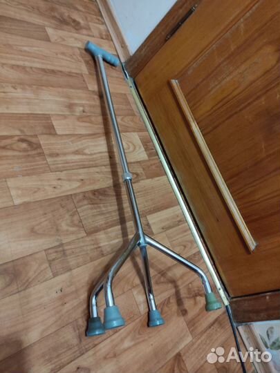 Трость четырехопорная